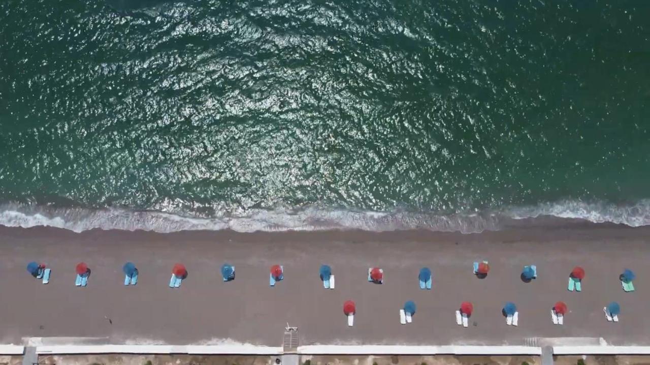 Yas Calis Beach Villa Fethiye Esterno foto