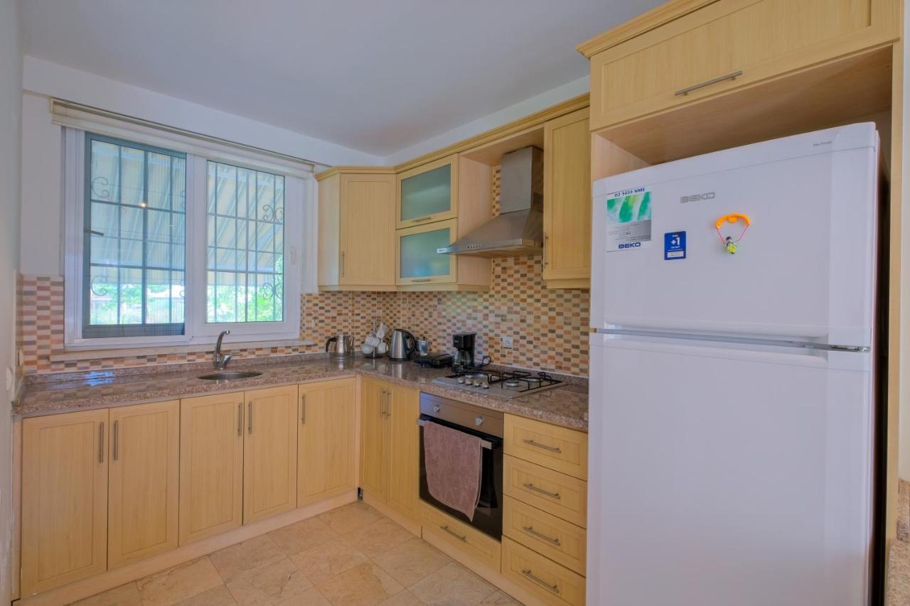 Yas Calis Beach Villa Fethiye Esterno foto