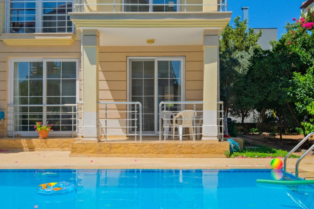 Yas Calis Beach Villa Fethiye Esterno foto